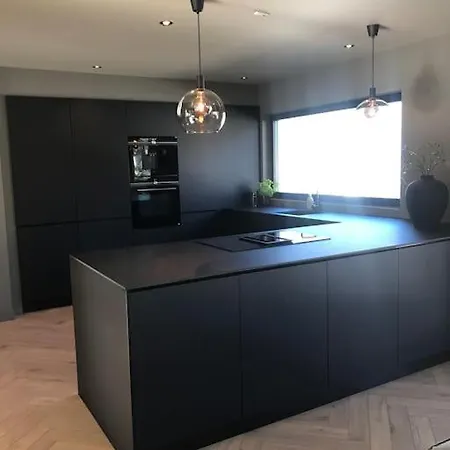 Sentrum, Valand Villa *